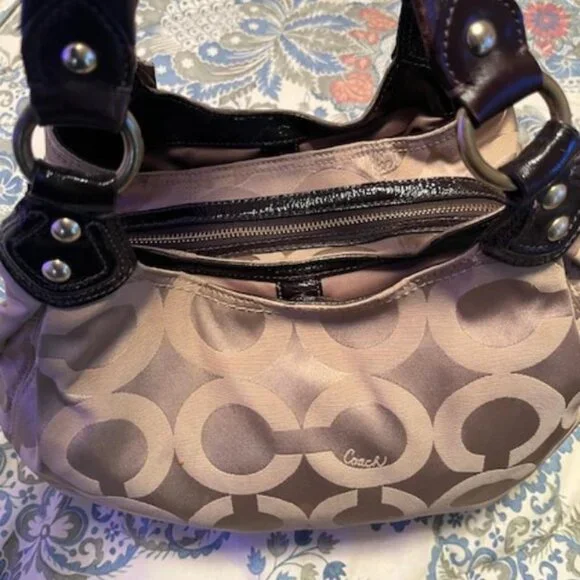2010 Coach Signature Madison OP Art Maggie Hobo Handbag w/ Gold Hangtag 14305 - Picture 15 of 15